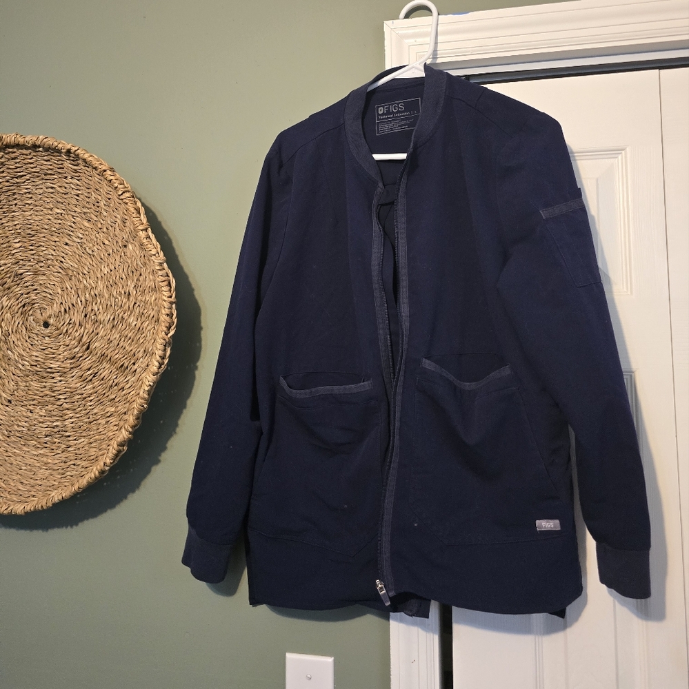 Scrub jacket